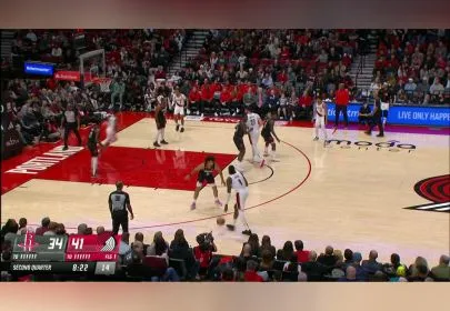 平地一声雷 夏普飞天遁地战斧劈扣